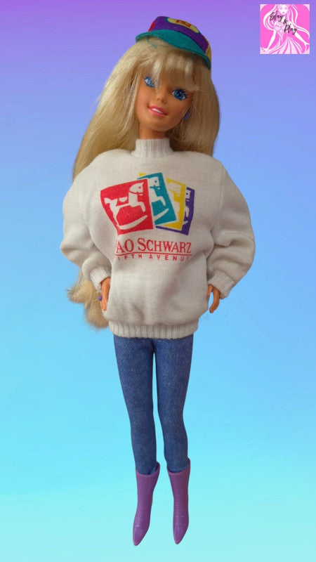 🛍️✨ 1994 Shopping Spree FAO Schwarz Barbie | 90s Collector Doll | Retro Sweatshirt &amp; Cap Look ✨🛍️
