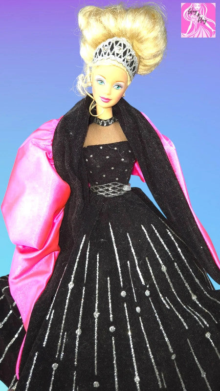 ❄️✨ 1998 Holiday Special Edition Barbie | Sparkle &amp; Elegance in Velvet &amp; Silver | Festive Collector's Gem ✨❄️