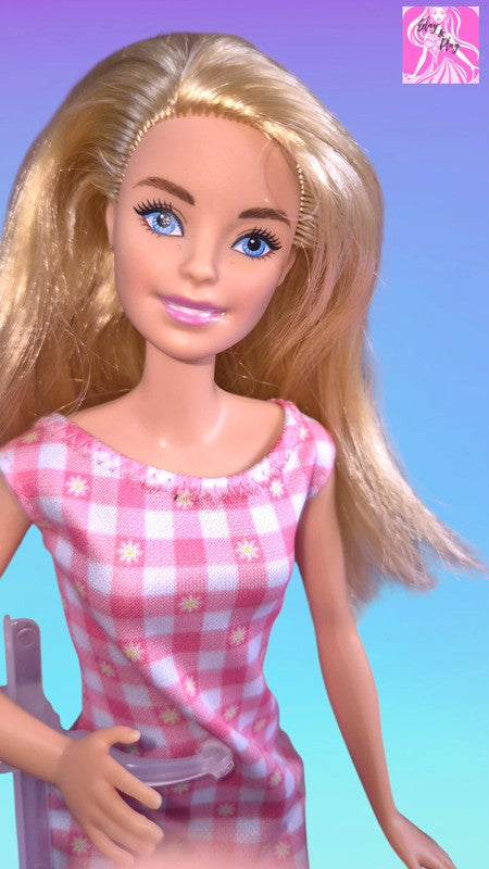 Fashionista pink and white gingham