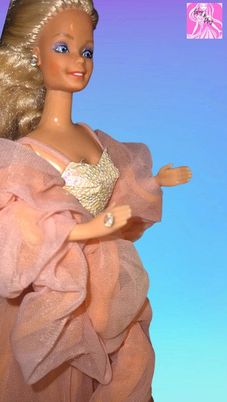 1984 Peaches and cream barbie