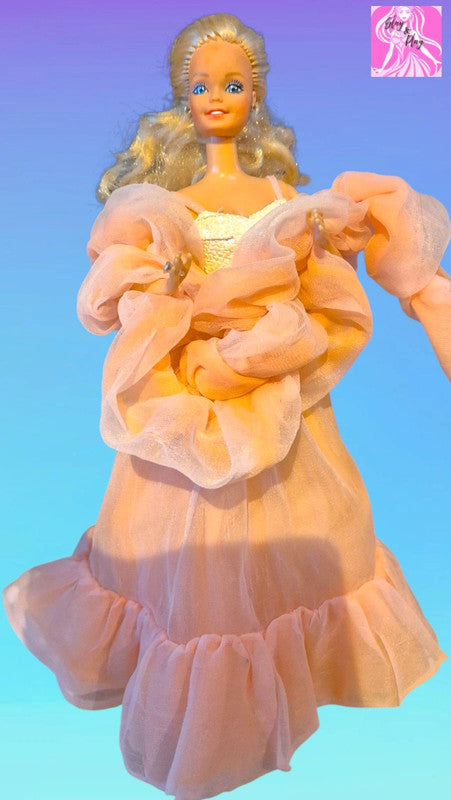 1984 Peaches and cream barbie