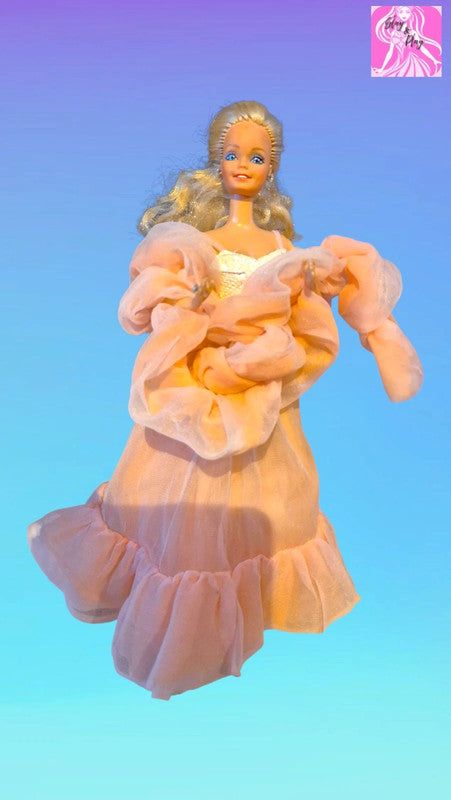 1984 Peaches and cream barbie