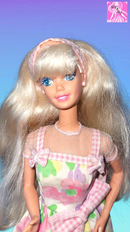 1996 spring petals Barbie