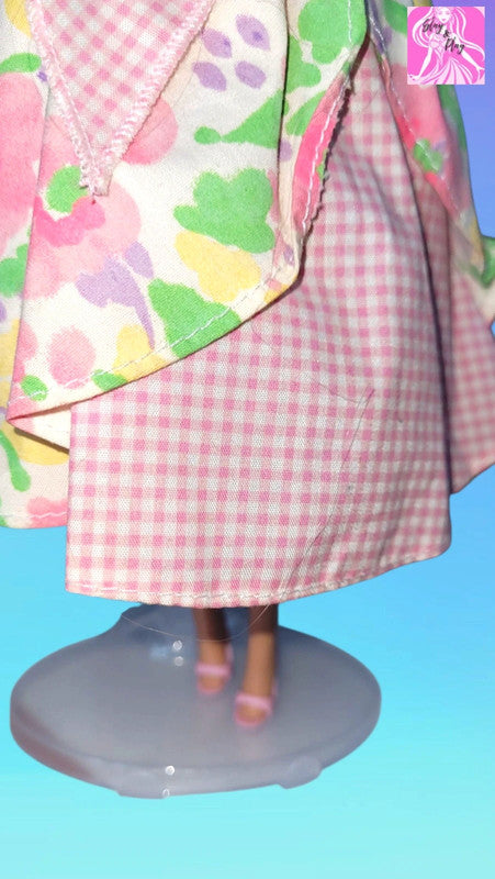 1996 spring petals Barbie