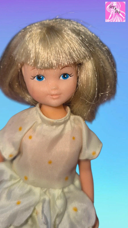 Hornby Flower Fairies Guelder Rose character Doll 1983/84 - Vintage Collectible