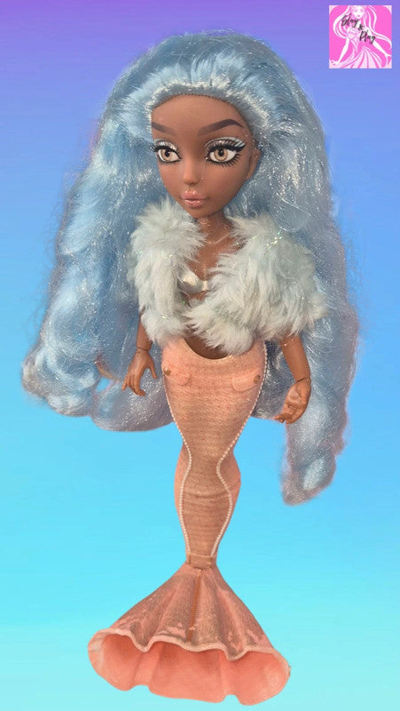 Mermaze Mermaidz shellenelle Doll - Stunning Silver Hair & Makeup (Doll Only)