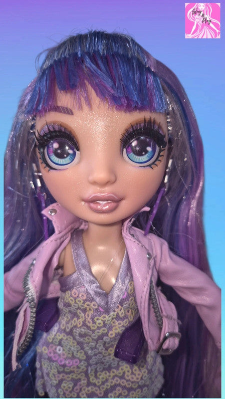 Rainbow High Fashion Doll Violet Willow Series 1 Purple Student Original