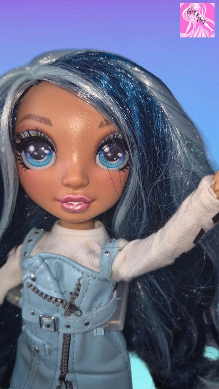 Rainbow High Series 1 Skyler Bradshaw Blue Fashion Doll Original Student