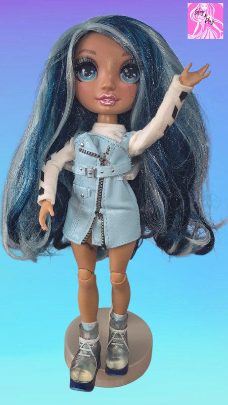 Rainbow High Series 1 Skyler Bradshaw Blue Fashion Doll Original Student