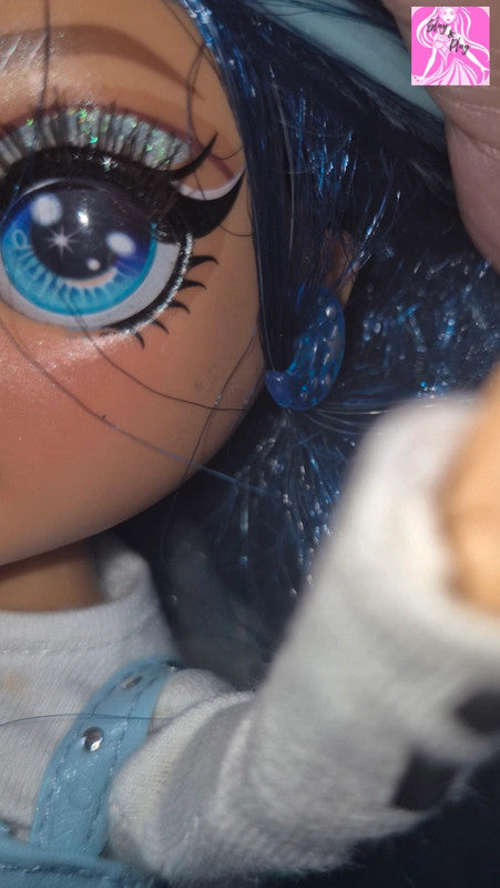 Rainbow High Series 1 Skyler Bradshaw Blue Fashion Doll Original Student