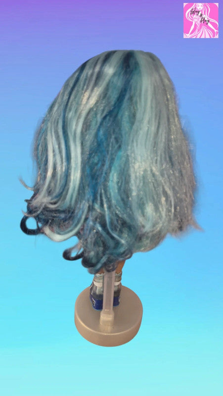 Rainbow High Series 1 Skyler Bradshaw Blue Fashion Doll Original Student