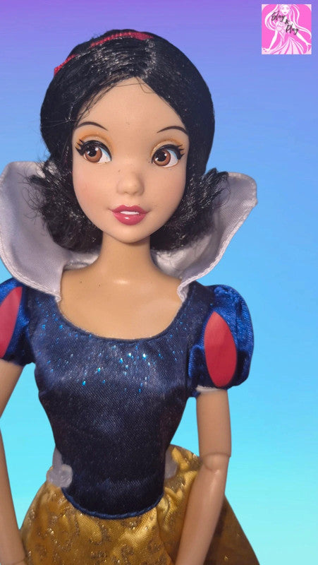 Disney Snow White Doll Excellent Condition Classic Princess