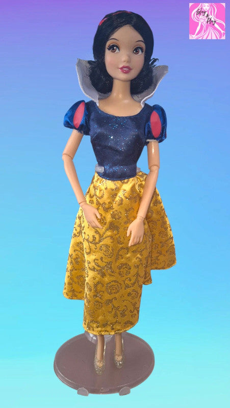 Disney Snow White Doll Excellent Condition Classic Princess