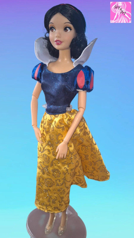 Disney Snow White Doll Excellent Condition Classic Princess