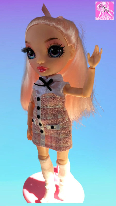 Rainbow High Junior Bella Parker Doll Excellent Condition