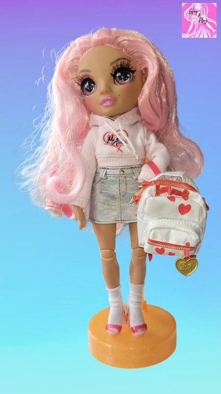 Rainbow High Junior Kia Hart Fashion Doll
