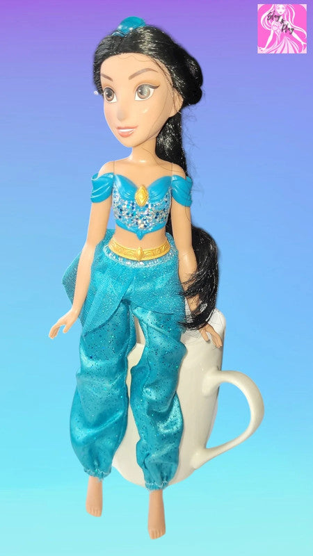 Disney Princess Royal Shimmer Jasmine Doll