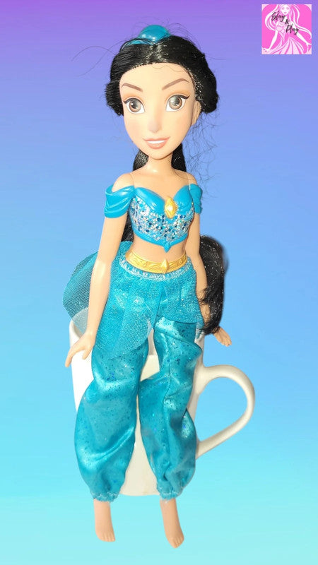 Disney Princess Royal Shimmer Jasmine Doll