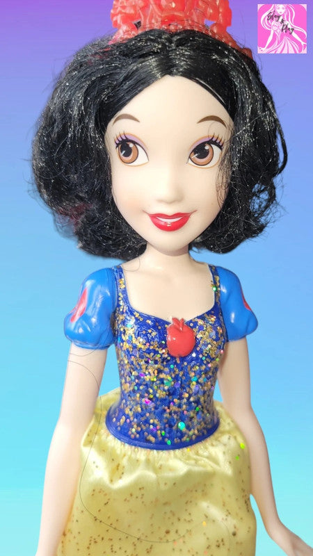 Disney Princess Royal Shimmer Snow White Doll