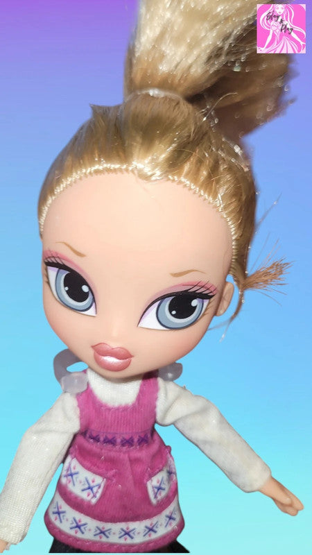 Bratz Kidz Winter Vacation Cloe Doll - Child-Trimmed Hair