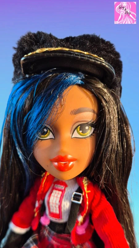 2015 Bratz Study Abroad Sasha | Travel Fashion Doll | Global Style Adventure