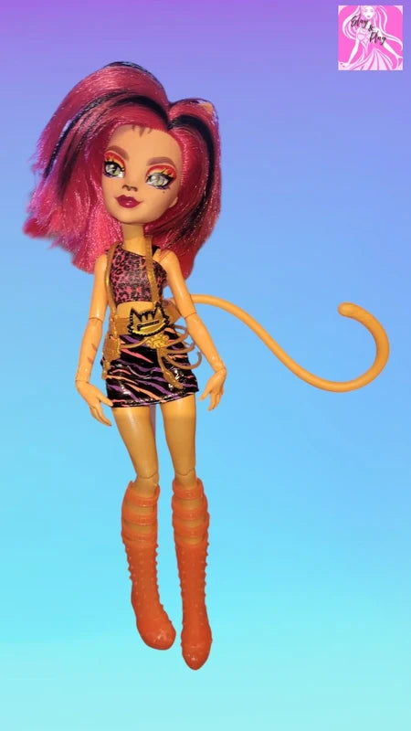 Monster High G3 Skull Shores Neon Frights Toralei Stripe | Fierce Feline | Third Generation Icon
