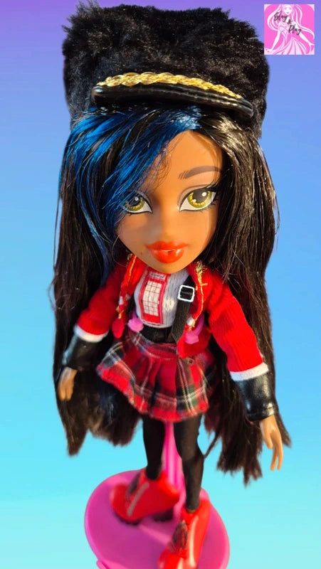 2015 Bratz Study Abroad Sasha | Travel Fashion Doll | Global Style Adventure